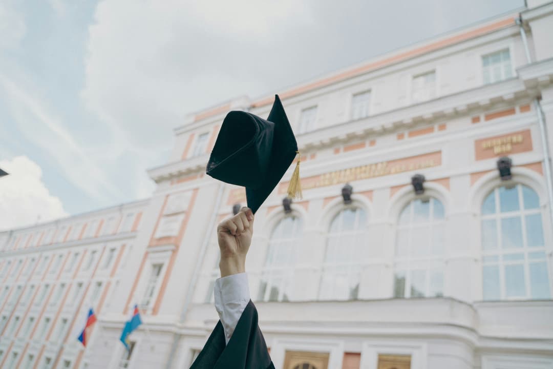 Programmes MBA en ligne : guide complet et comparatif 2025